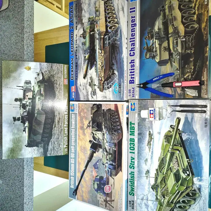 [BUNJANG] 1/35 European Main Battle Tank Models (5 types) with 5 Tools Set / *각종교신가능*프라모델1/35유럽주력전차5종+전용공구5종&amp;일괄~바람에언덕