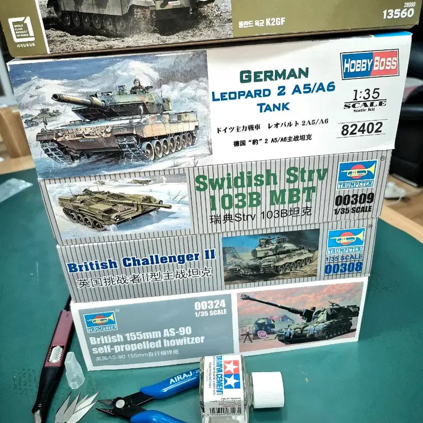 [BUNJANG] 1/35 European Main Battle Tank Models (5 types) with 5 Tools Set / *각종교신가능*프라모델1/35유럽주력전차5종+전용공구5종&amp;일괄~바람에언덕