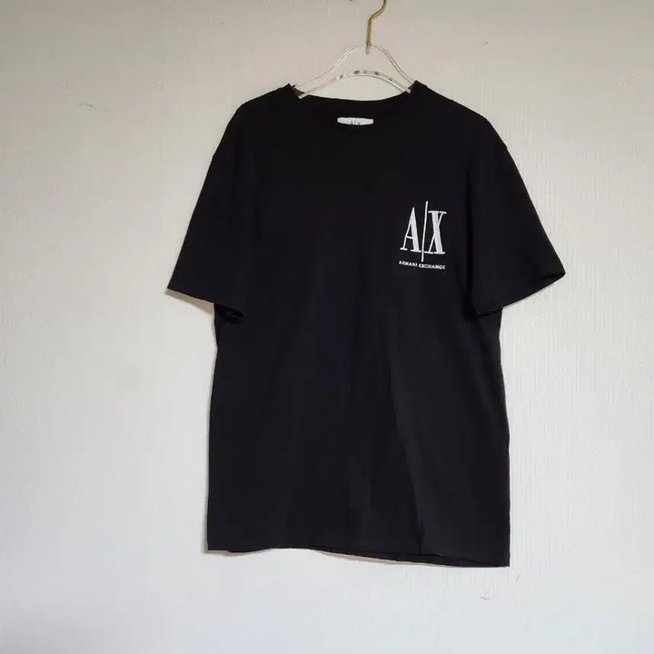 [BUNJANG] Armani Exchange Embroidered Logo T-Shirt / 2021아르마니 익스체인지 자수로고 티셔츠 여성66남성S
