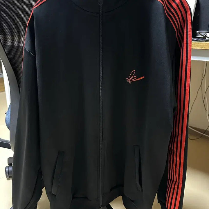 [SOLD OUT] (급처) 고추잠자리 져지