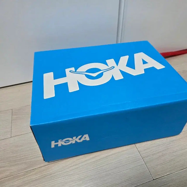 [SOLD OUT] 호카 클리프톤 9 와이드 런닝화 블랙 색상 새상품