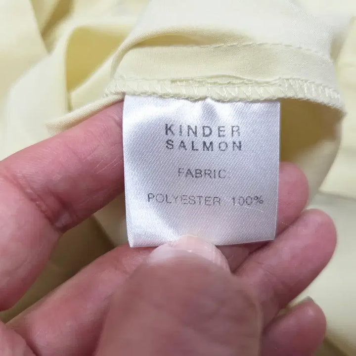 [BUNJANG] kinder salmon Yellow Blouse / 킨더살몬(kinder salmon) 블라우스 55-66