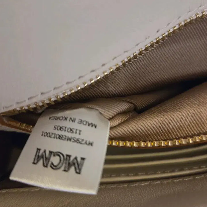 [BUNJANG] MCM Millie Visetos Crossbody Bag / MCM 밀리 비세토스 크로스백