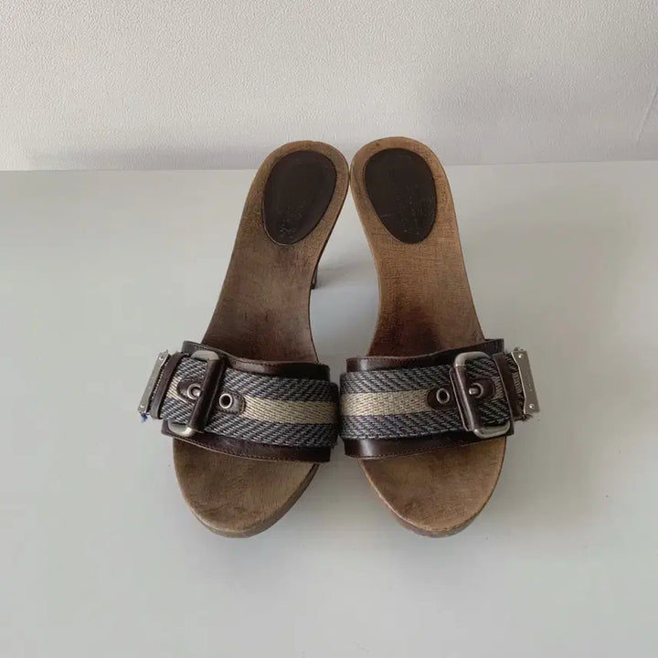 [BUNJANG] BALLY Wood Heel Sandals / BALLY 발리 우드 힐 샌들