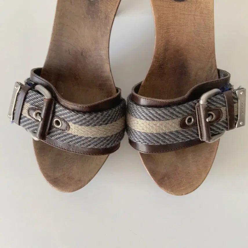 [BUNJANG] BALLY Wood Heel Sandals / BALLY 발리 우드 힐 샌들