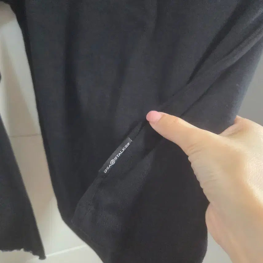 [BUNJANG] Dearstalker Square Neck T-shirt Black / 디어스토커 스퀘어넥 티셔츠 블랙