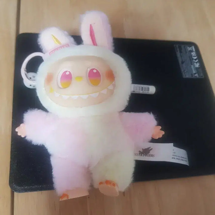 [BUNJANG] 라부부 세트(인형키링+샤프2세트) / 라부부 세트(인형키링+샤프2세트)