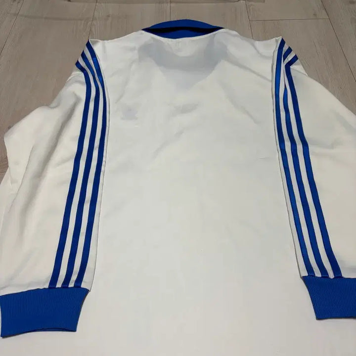 [BUNJANG] Adidas Tri-Stripe Long Sleeve T-Shirt White / 아디다스 삼선 롱슬리브 티셔츠 화이트