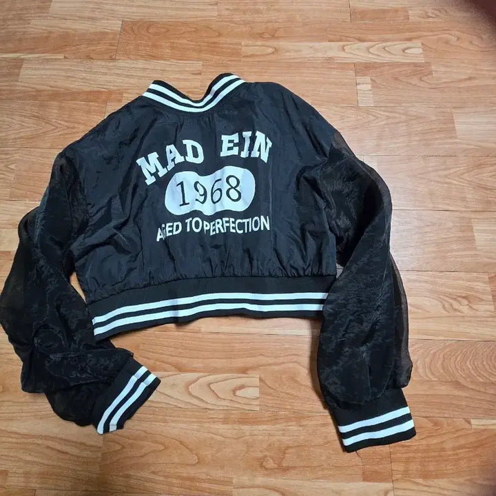 [BUNJANG] Mesh Sleeve Zip-Up Windbreaker / 바람막이 팔부분망사 집업