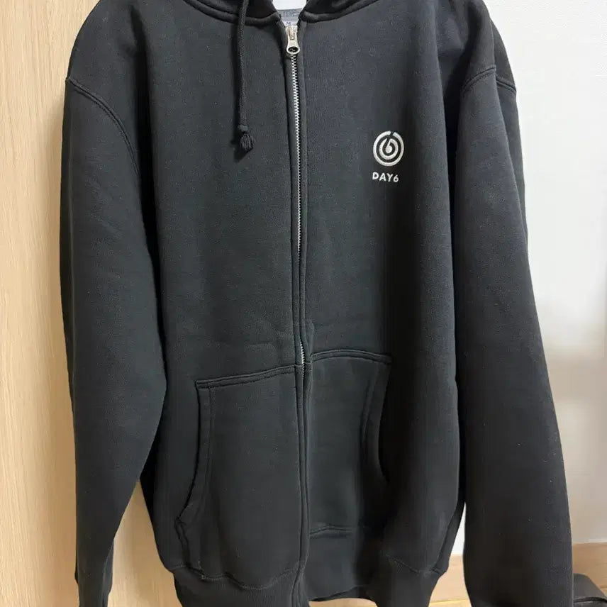 [SOLD OUT] 데이식스 일본 후드집업 후드
