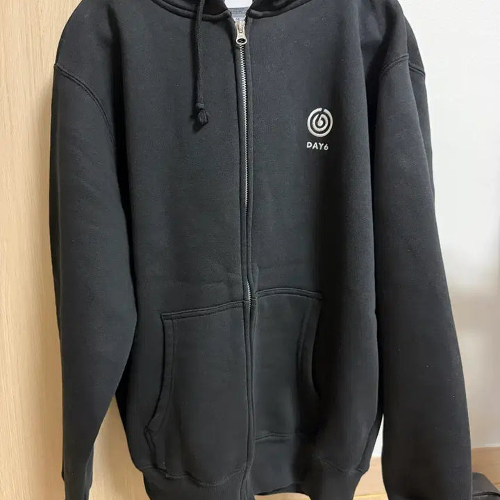 [SOLD OUT] 데이식스 일본 후드집업 후드