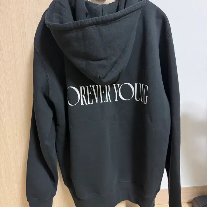 [SOLD OUT] 데이식스 일본 후드집업 후드