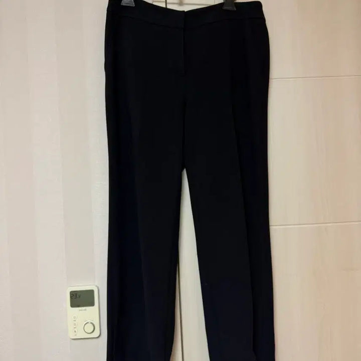 [BUNJANG] On&amp;On Navy Stripe Jacket &amp; Asymmetrical Slacks Set / On&amp;On(온앤온) 네이비 스트라이프 자켓 &amp; 언발 슬랙스 셋업