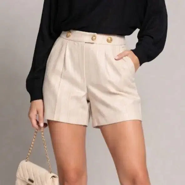 [BUNJANG] Chanel Striped Tucked Shorts / 샤넬 스트라이프  팬츠
