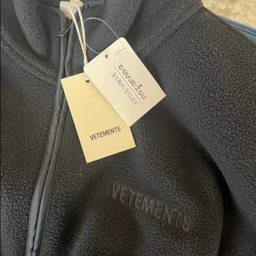 [BUNJANG] Vetements Pilot Bay Fleece Jacket / [M] 베트멍 파일럿베이 플리스 자켓