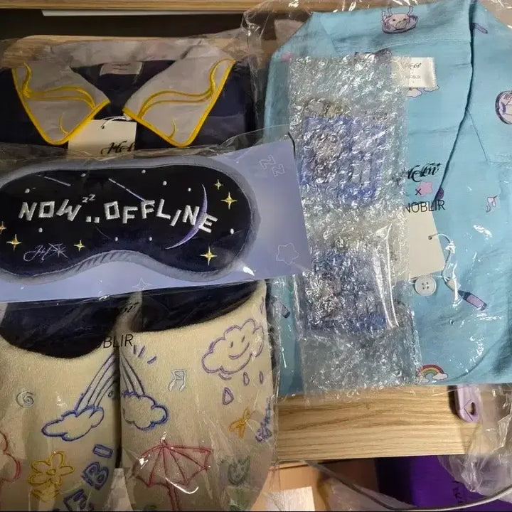 [SOLD OUT] 미개봉) 헤비 (Hebi) 아노블리어 전종 팝니다