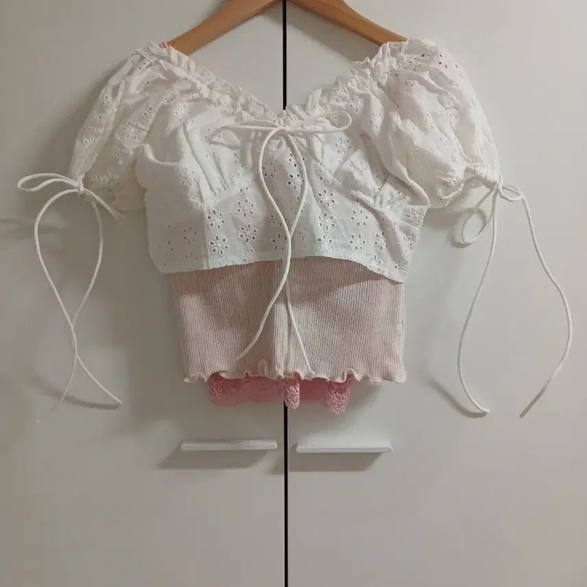 [BUNJANG] Femme Muse Pink Lace 4-Piece Set / 팜므뮤즈 세트