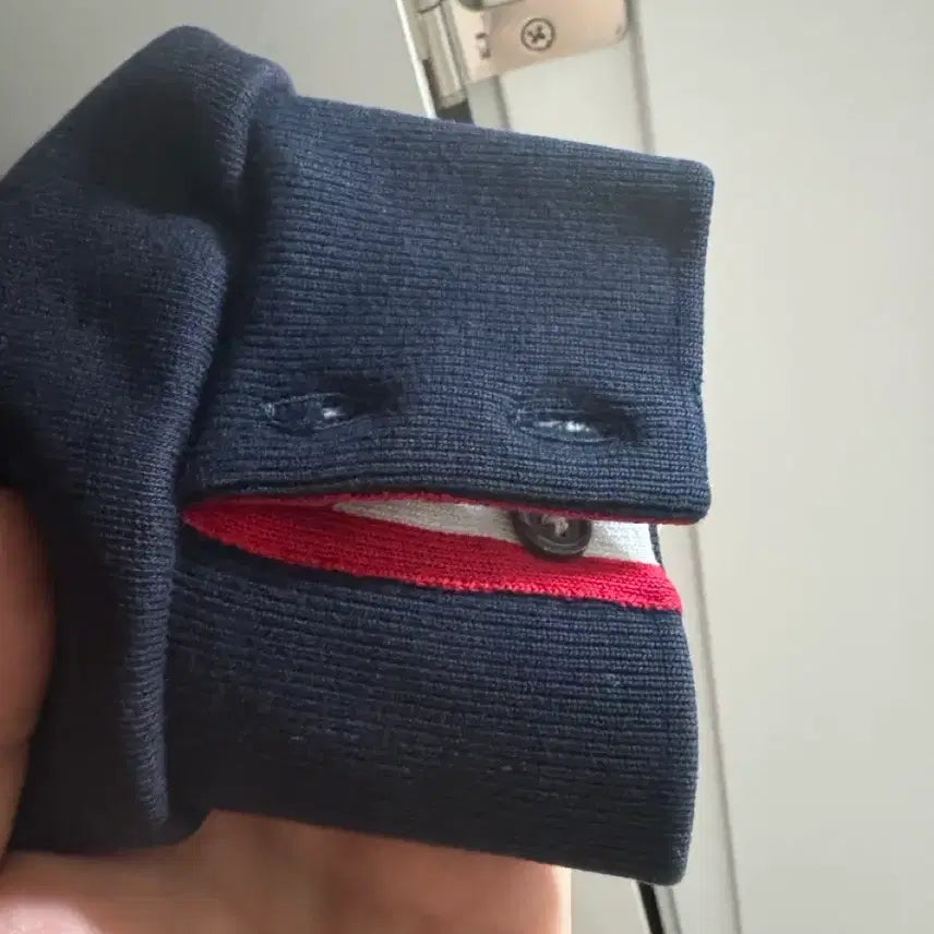 [SOLD OUT] 톰브라운 백삼선 후드집업 4사이즈