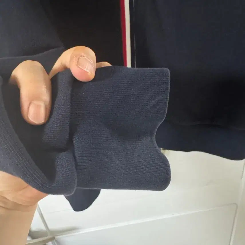[SOLD OUT] 톰브라운 백삼선 후드집업 4사이즈