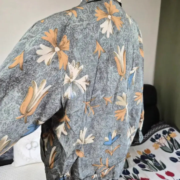 [BUNJANG] Unique Floral Blouson Jacket / [특가] 세련 유니크 플라워 블루종 자켓