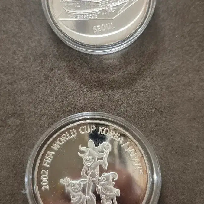 [BUNJANG] 2002 Korea-Japan World Cup Commemorative Silver Coin / 2002 한일 월드컵 기념 주화(은화)
