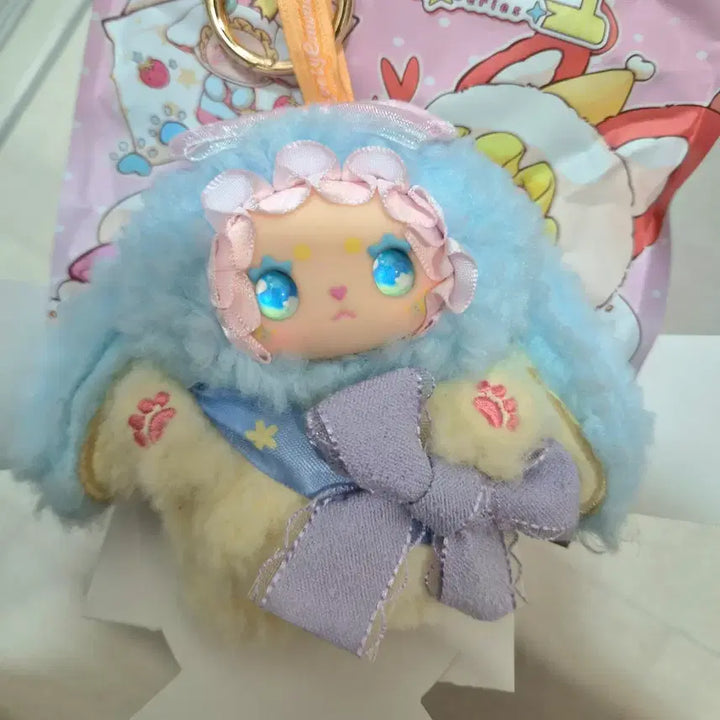 [BUNJANG] Emma Fluffy Keyring / [단순개봉] 엠마 럭키 리본 플러피 키링