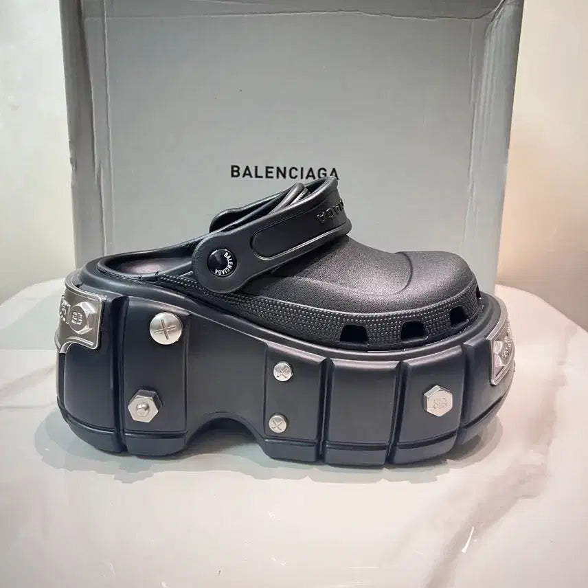 [BUNJANG] Balenciaga Crocs Clog / 발렌시아가 크록스 클로그 / 병행수입 / 미사용