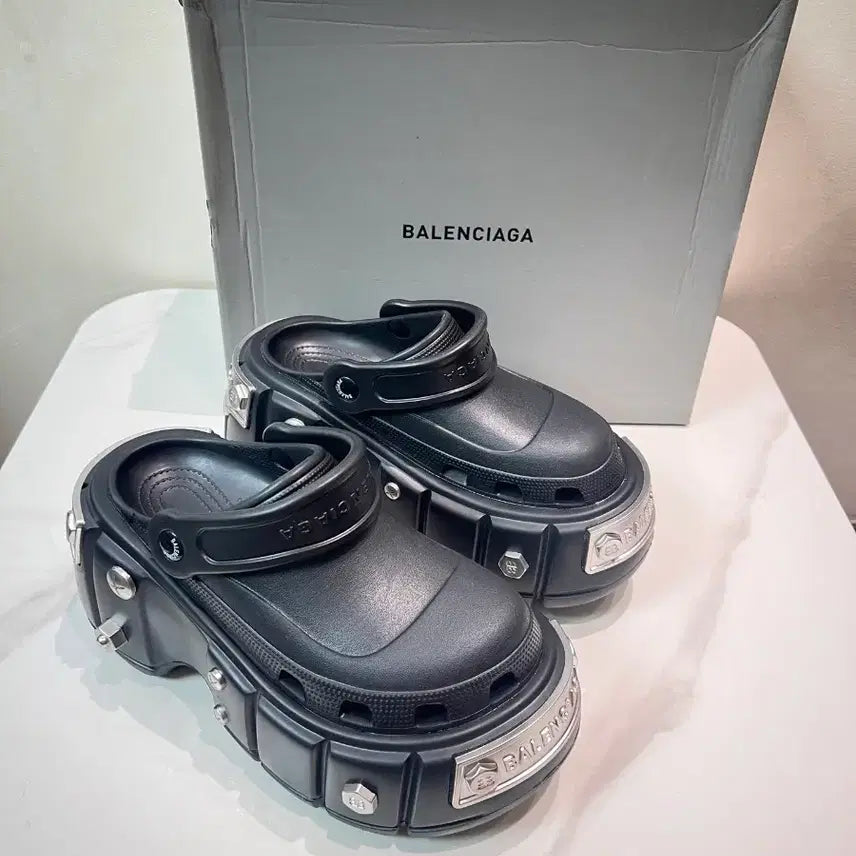 [BUNJANG] Balenciaga Crocs Clog / 발렌시아가 크록스 클로그 / 병행수입 / 미사용