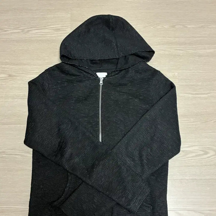 [SOLD OUT] 모노프리베 텍스처 후드집업 블랙1사이즈