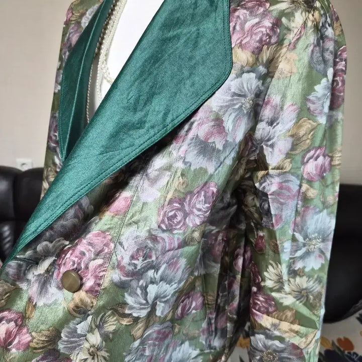 [BUNJANG] Reversible Silket Jacquard Trench Jacket / 고퀄라인 리버시블 실켓자가드 트렌치자켓