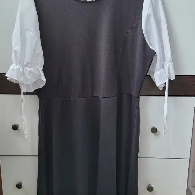[BUNJANG] Romistory Dress / 로미스토리 원피스