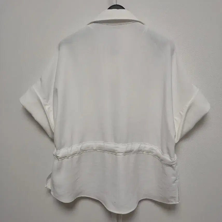 [SOLD OUT] 자라 반팔 자켓 (택달린새상품)