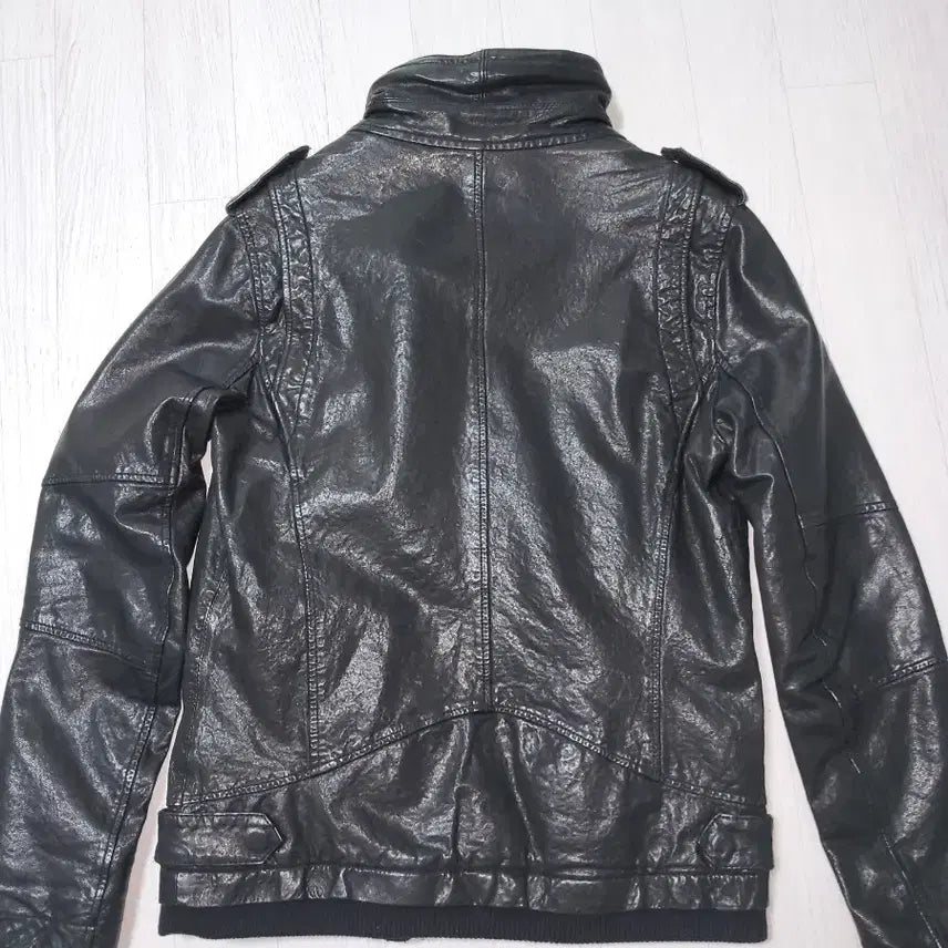 [SOLD OUT] 앤듀 베지터블 슬림양가죽 숏야상 자켓