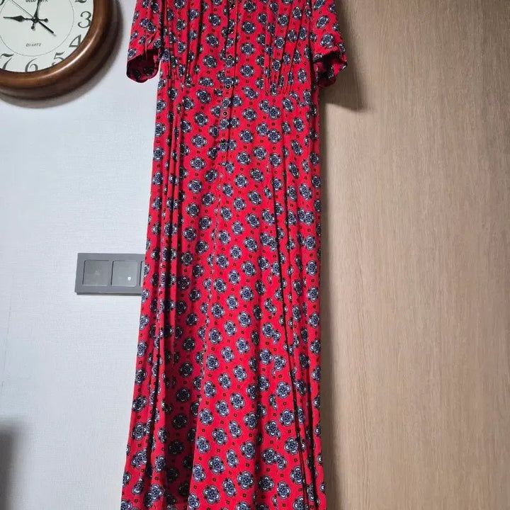 [SOLD OUT] 레드 플라워 패턴 롱 원피스