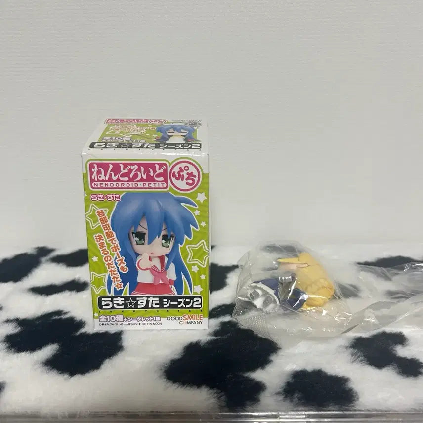 [BUNJANG] Lucky Star Nendoroid Puch Figure Saber Cosplay Konata / 미개봉) 러키스타 넨도로이드 푸치 고전 피규어 세이버 코스프레 코나타