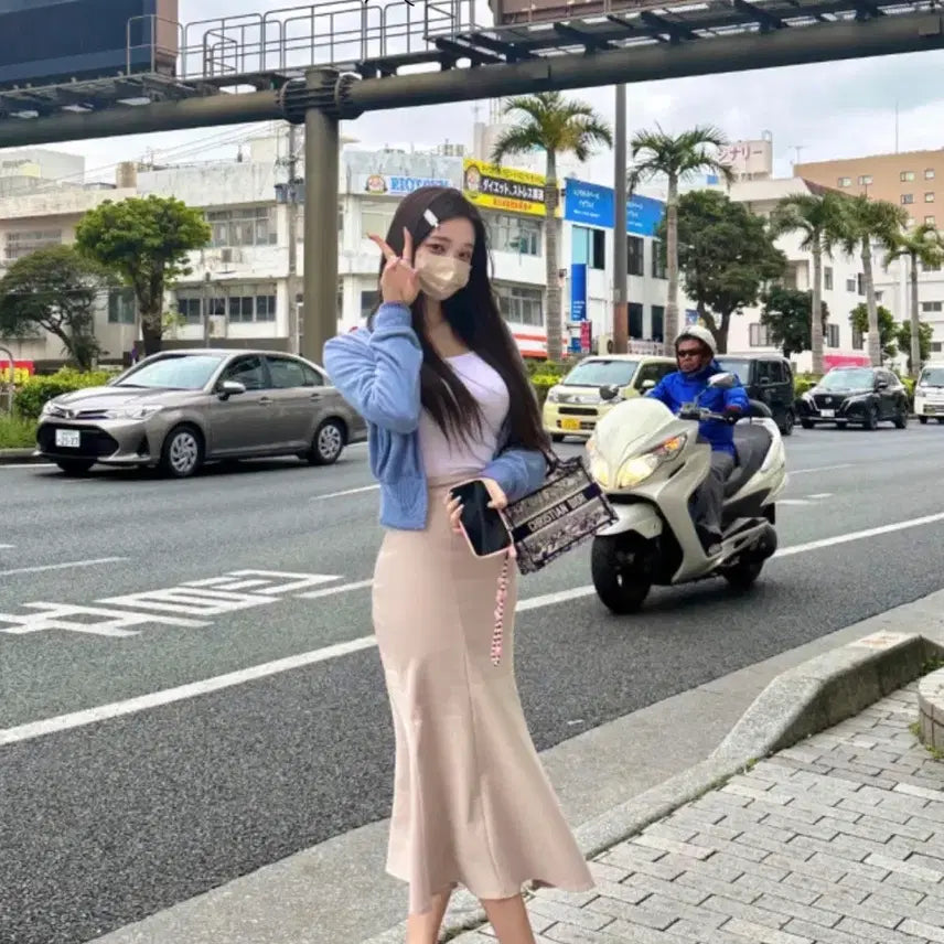 [BUNJANG] Rozelin Flexible Glam Mermaid Skirt Beige M / (새 제품) 로젤린 플렉시블 글램 머메이드 스커트