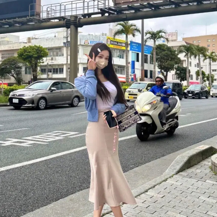 [BUNJANG] Rozelin Flexible Glam Mermaid Skirt Beige M / (새 제품) 로젤린 플렉시블 글램 머메이드 스커트
