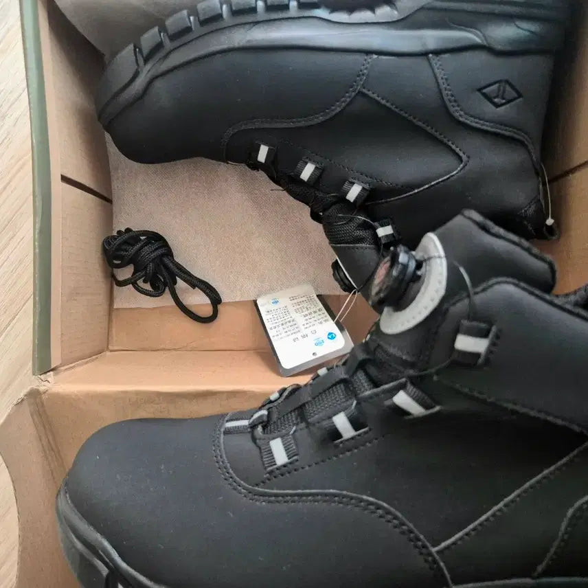 [BUNJANG] Safety &amp; Hiking Boots 270 / 다이얼 안전화 겸 등산화270