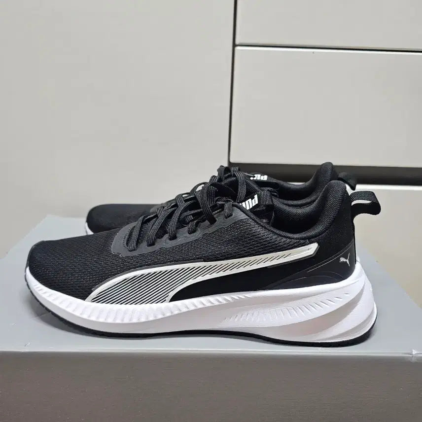 [SOLD OUT] :275푸마 블랙 런닝화 운동화  -811