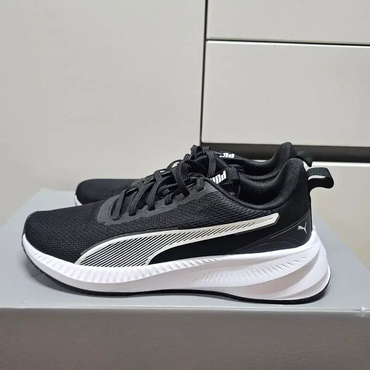 [SOLD OUT] :275푸마 블랙 런닝화 운동화  -811