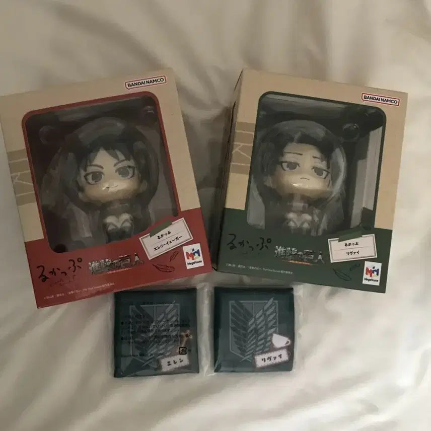 [BUNJANG] Attack on Titan Look Up Eren &amp; Levi Figure Set (POB) / 미개봉 특전포함) 진격의 거인 룩업 에렌 리바이 진격거