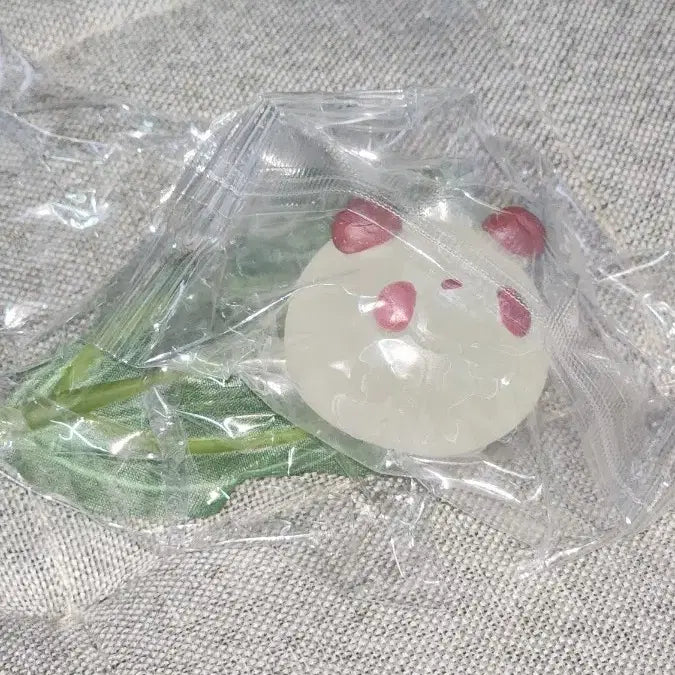 [BUNJANG] Water Droplet Panda Gacha Toy / 물방울떡 판다모양 가챠