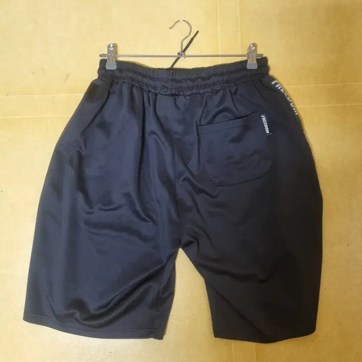 [BUNJANG] Freedom Half Pants 3XL / 프리덤 하프팬츠 3XL 판매합니다!