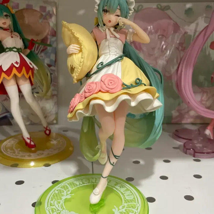 [BUNJANG] Wonderland Sleeping Beauty Miku Figure / 원더랜드 잠자는 숲속의 공주 미쿠