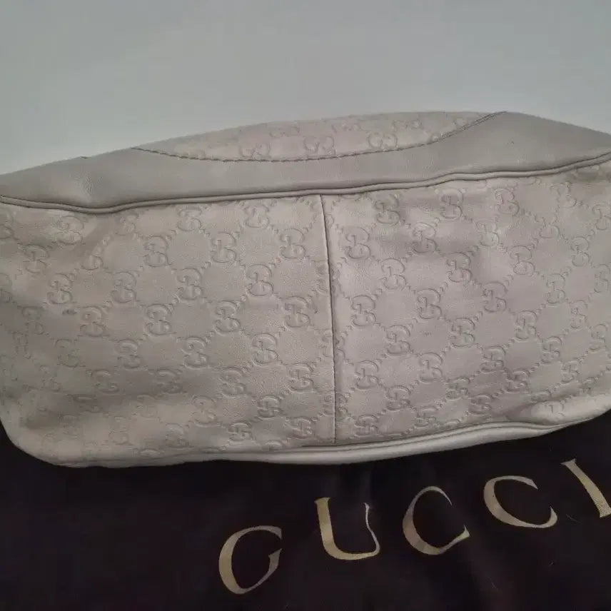 [BUNJANG] Gucci GG Pattern Leather Shoulder Bag Ivory / 구찌 씨마 레더 숄더백 아이보리