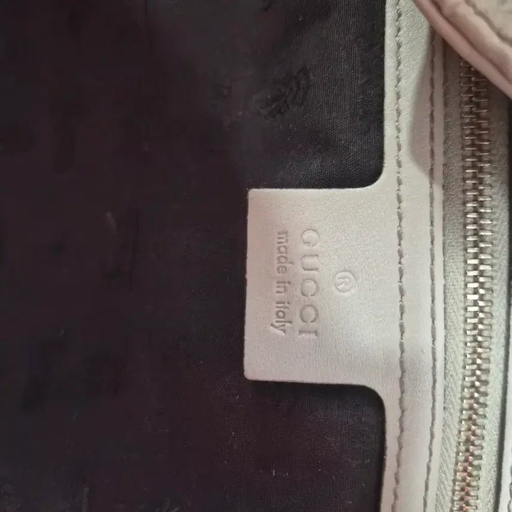 [BUNJANG] Gucci GG Pattern Leather Shoulder Bag Ivory / 구찌 씨마 레더 숄더백 아이보리