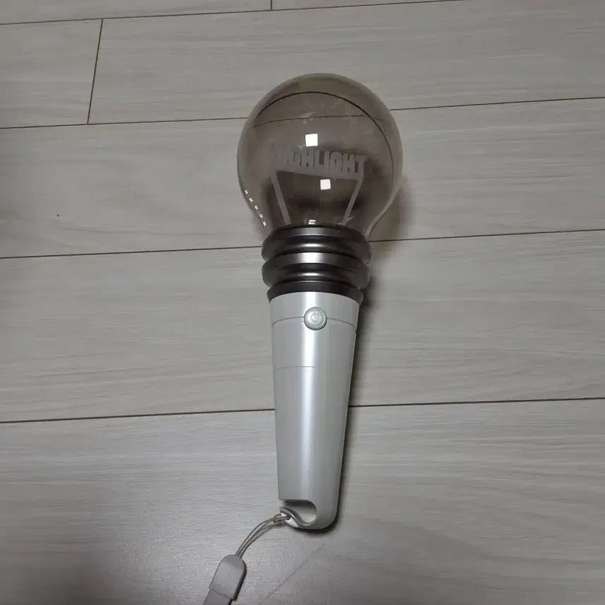 [BUNJANG] Highlight Official Lightstick Ver. 1 / 하이라이트 응원봉 버전1
