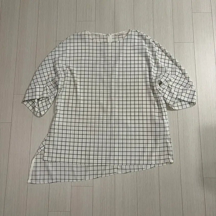 [BUNJANG] Izod Barbara Blouse &amp; Pants Set (New) / 아이잗바바 블라우스&amp;팬츠 일괄 (새상품)
