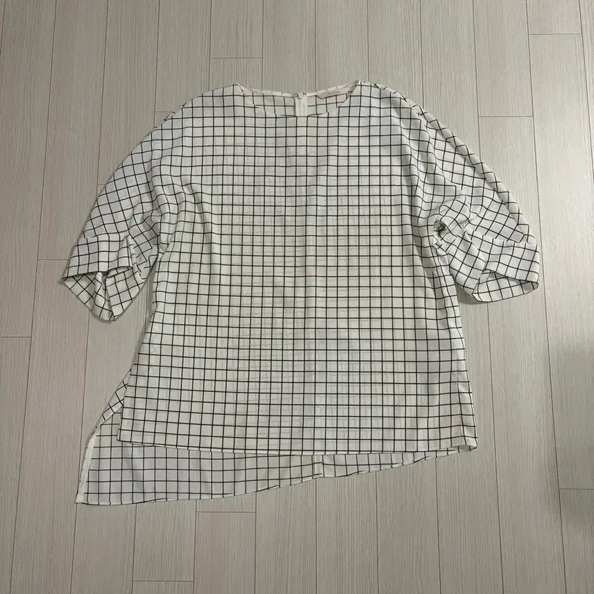 [BUNJANG] Izod Barbara Blouse &amp; Pants Set (New) / 아이잗바바 블라우스&amp;팬츠 일괄 (새상품)