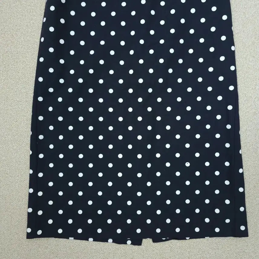 [BUNJANG] Bongbly H-Line Skirt / (F)bongbly 여성 H라인 스커트 뒷밴딩 도트 F13W3018